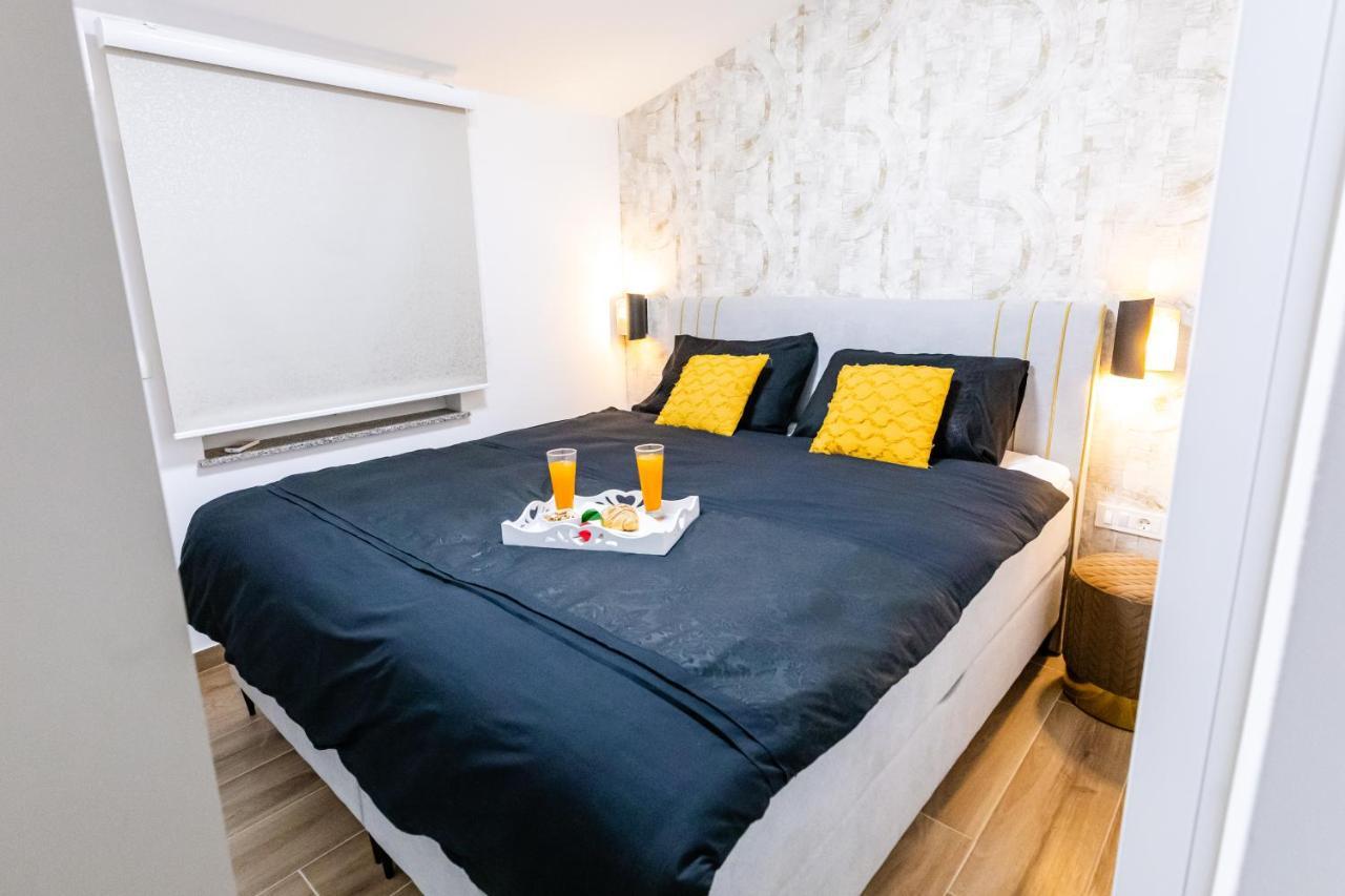Apartman Laura Vir Bagian luar foto