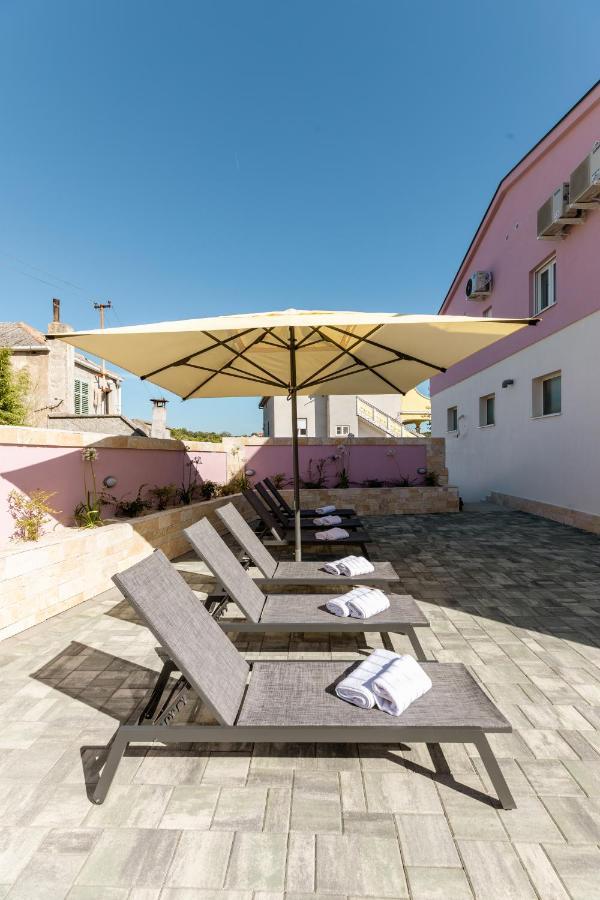 Apartman Laura Vir Bagian luar foto