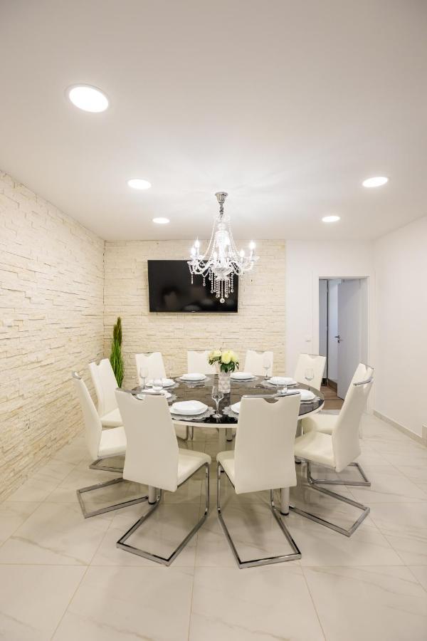 Apartman Laura Vir Bagian luar foto