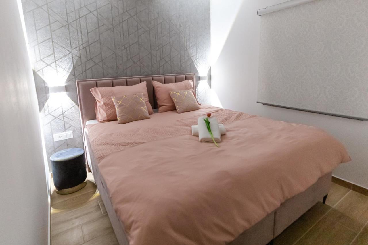 Apartman Laura Vir Bagian luar foto