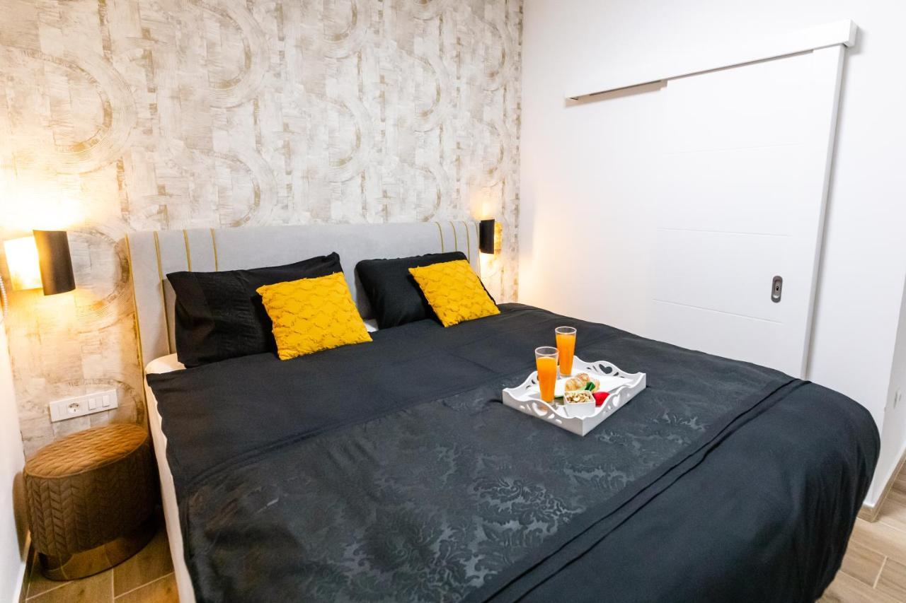 Apartman Laura Vir Bagian luar foto
